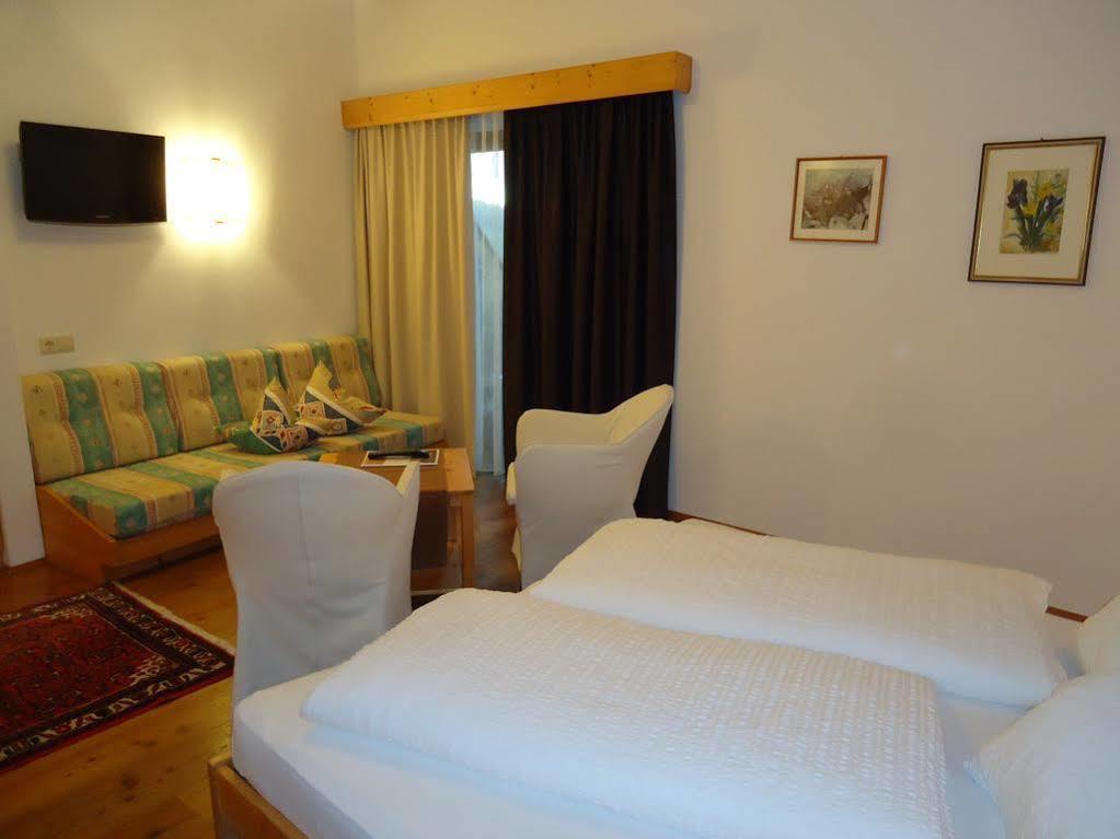 Hotel Dolomitenblick Terento Exterior foto